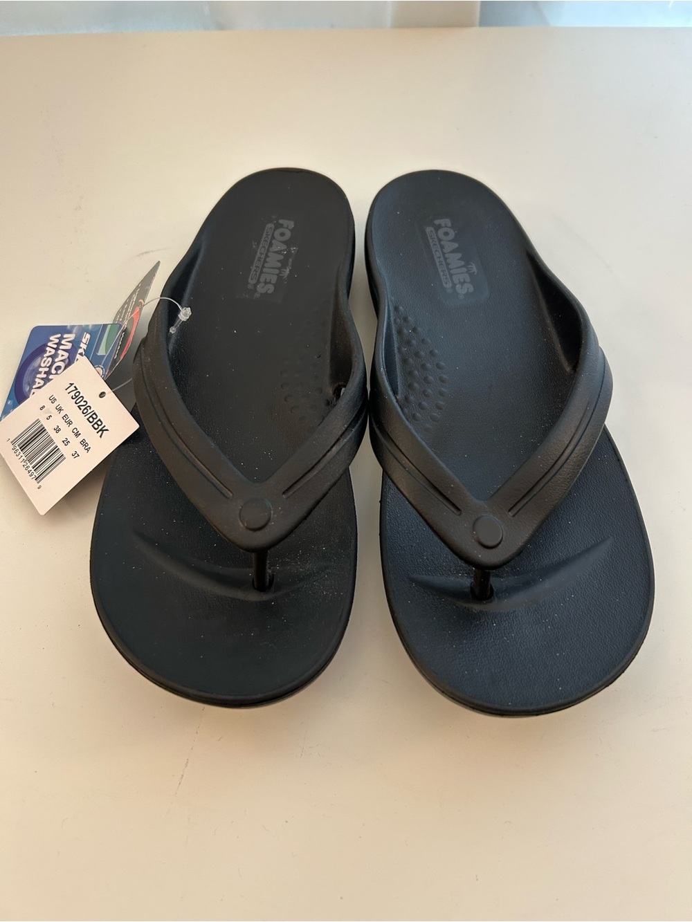 Women’s Skechers Foamies Black Flip Flip Sandals - Machine Washable - Picture 5 of 5